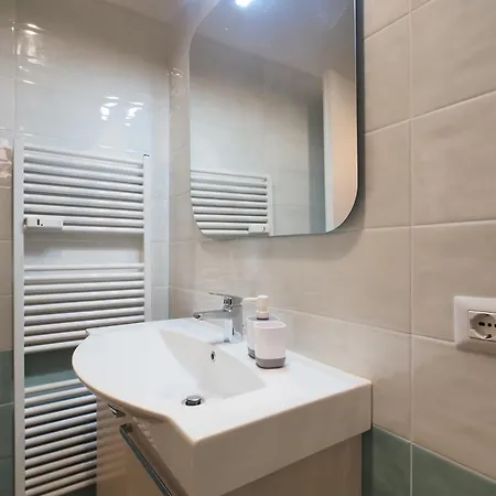 Primopiano - Paracelso * Milan