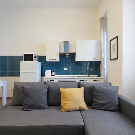 Primopiano - Paracelso Apartman *